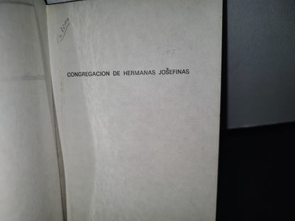 89- Congregación De Hermanas Josefinas - Constituciones Y Directorios - México 1985