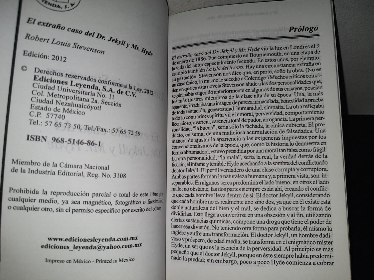 200- El Extraño Caso Del Dr. Jekyll Y Mr. Hyde - Ediciones Leyenda, S. A., 2012