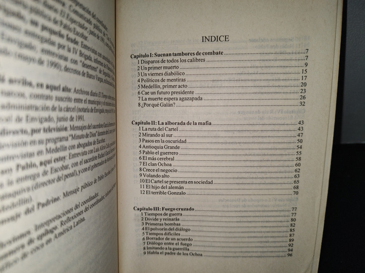 23- Los Barones De La Cocaína - Miguel García - Planeta. Primera Edición 1991