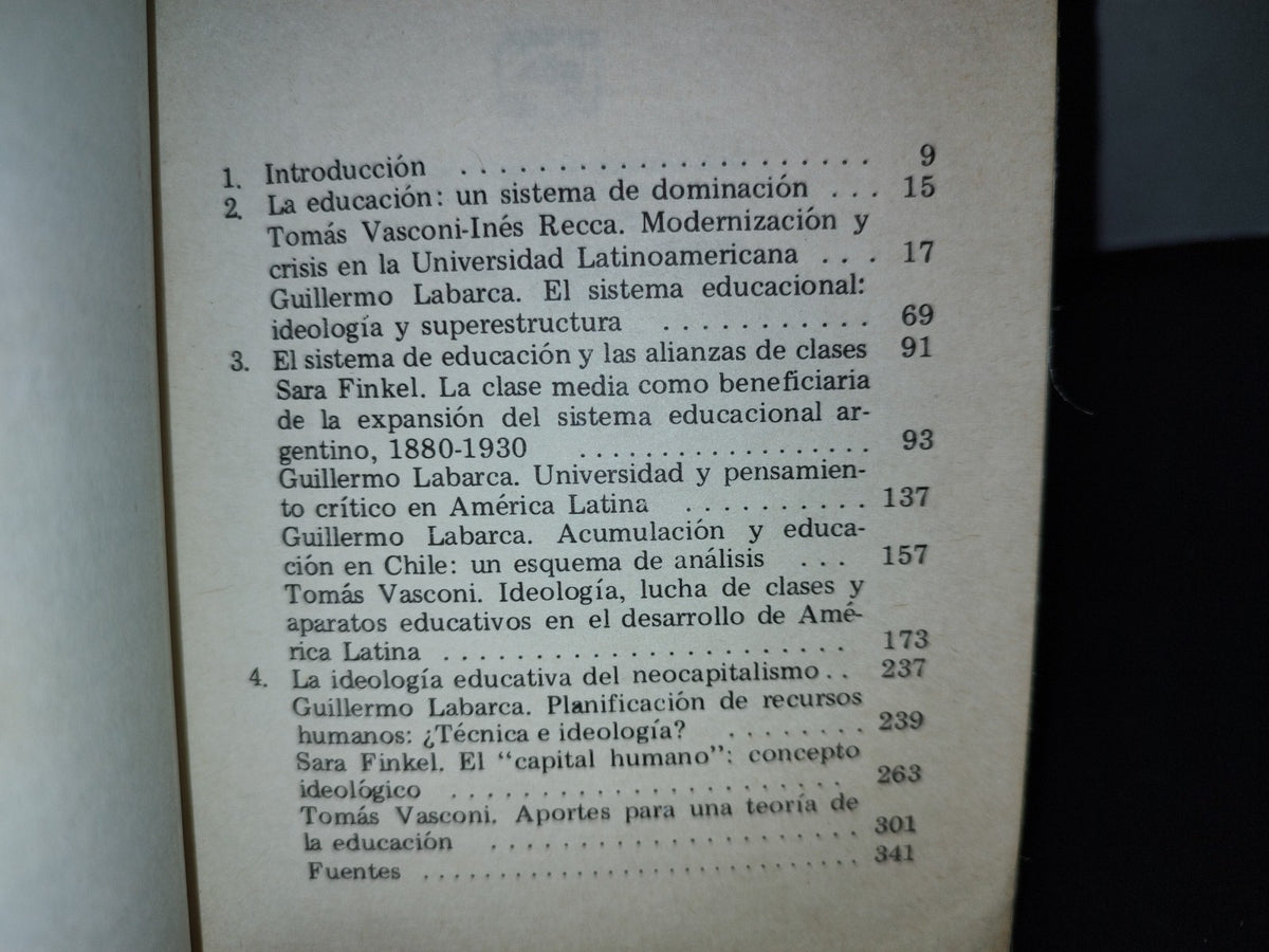 50- La Educación Burguesa - G. Labarca, T. Vasconi, S. Finkel, I. Recca