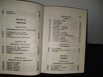 89- Congregación De Hermanas Josefinas - Constituciones Y Directorios - México 1985
