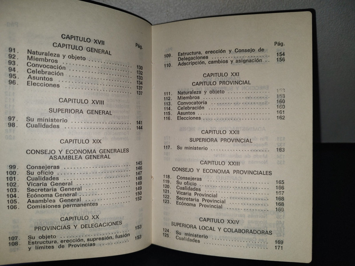 89- Congregación De Hermanas Josefinas - Constituciones Y Directorios - México 1985