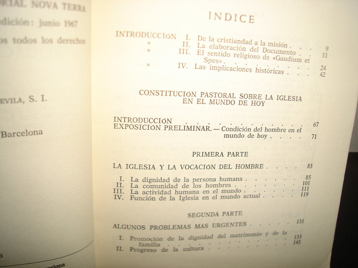 38- Destino Del Mundo, Vocación Del Hombre. Texto De La Constitucion Pastoral Sobre La Iglesia En El Mundo De Hoy - Editorial Nova Terra - 1967