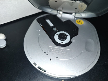 A3-Reproductor De Cd Memorex. Modelo Md6445Cp - 2001