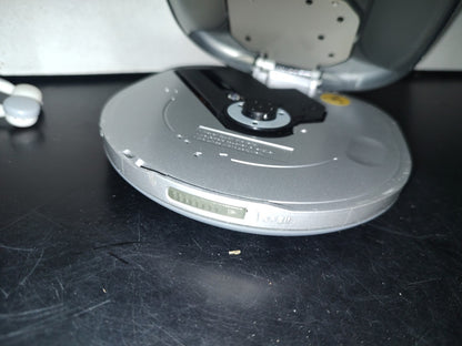 A3-Reproductor De Cd Memorex. Modelo Md6445Cp - 2001