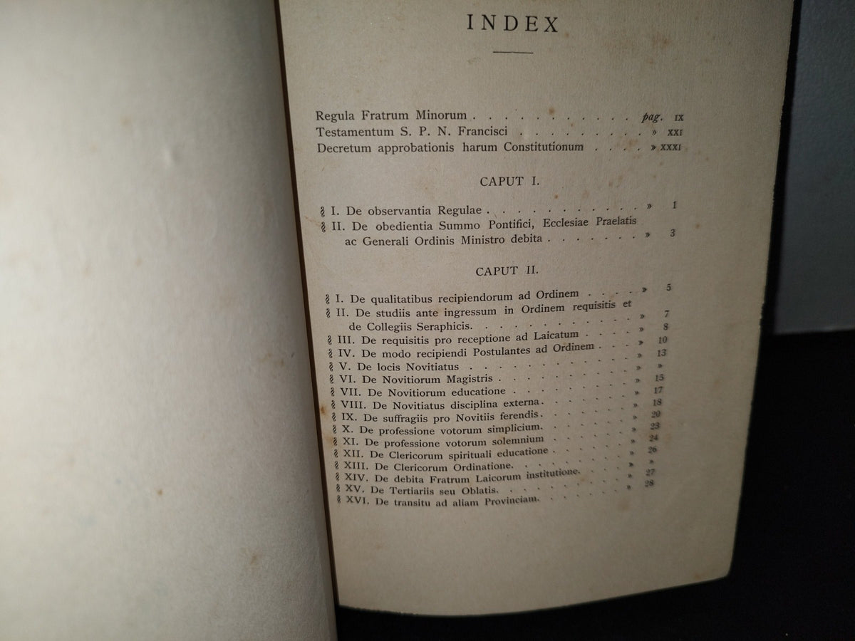 57- Latín. Regula Et Constitutiones Generales. Fratrum Minorum - Romae 1913