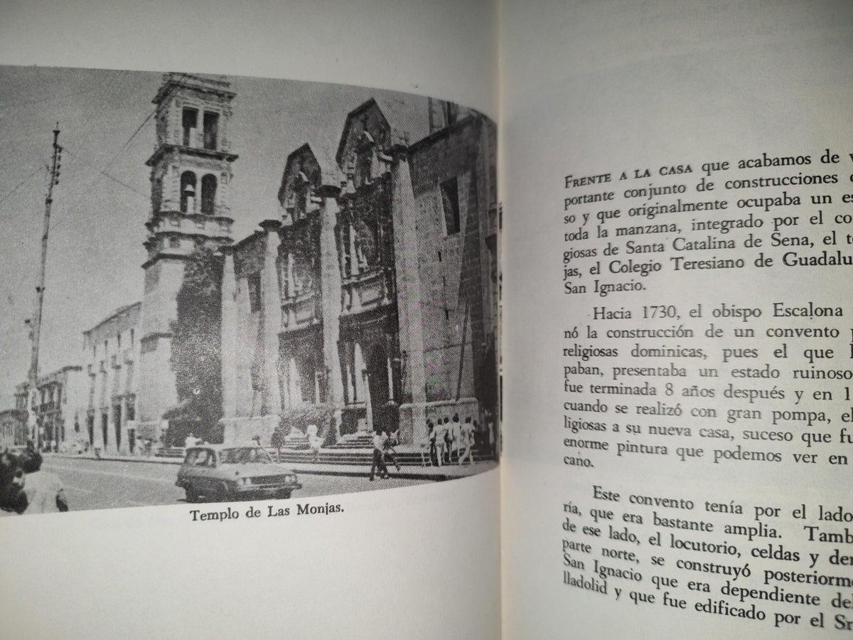 201- El Centro Histórico De Morelia - Rubén Murillo Delgado. Edición Bilingüe. Colección Policromia Michoacana. V. Recolipación De Datos Rubén Murillo Delgado. Editado Por Fimax Publicistas. Morelia Michoacán, Mex. Primera Edición 1987