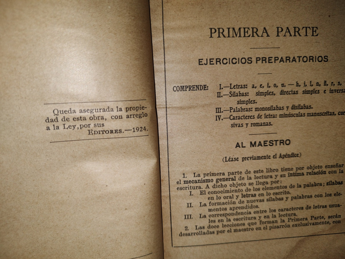 64- Antiguo Libro De Lecturas. Leo Y Escribo. Libro Primero - Daniel Delgadillo - México, Herrero Hermanos Sucesores, 1924