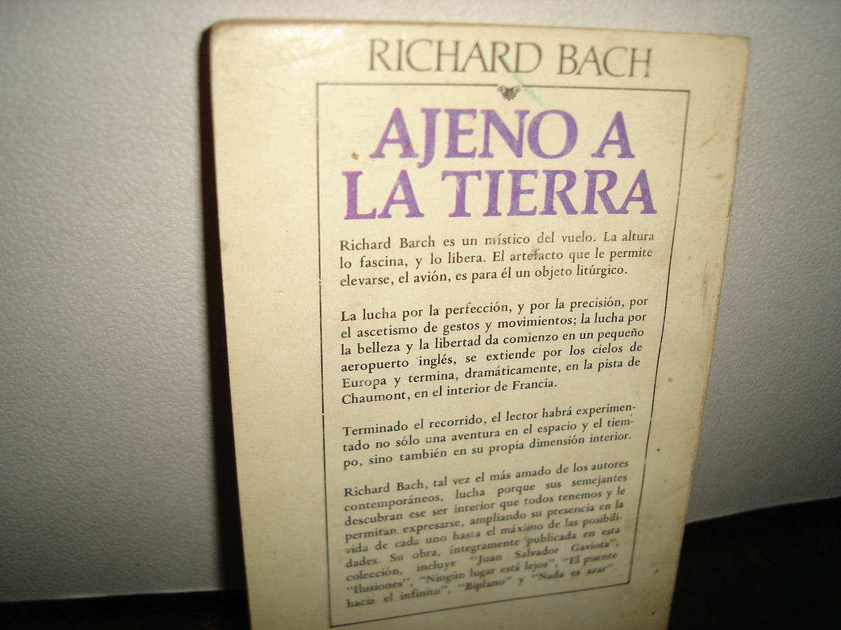 18- Ajeno A La Tierra - Richard Bach