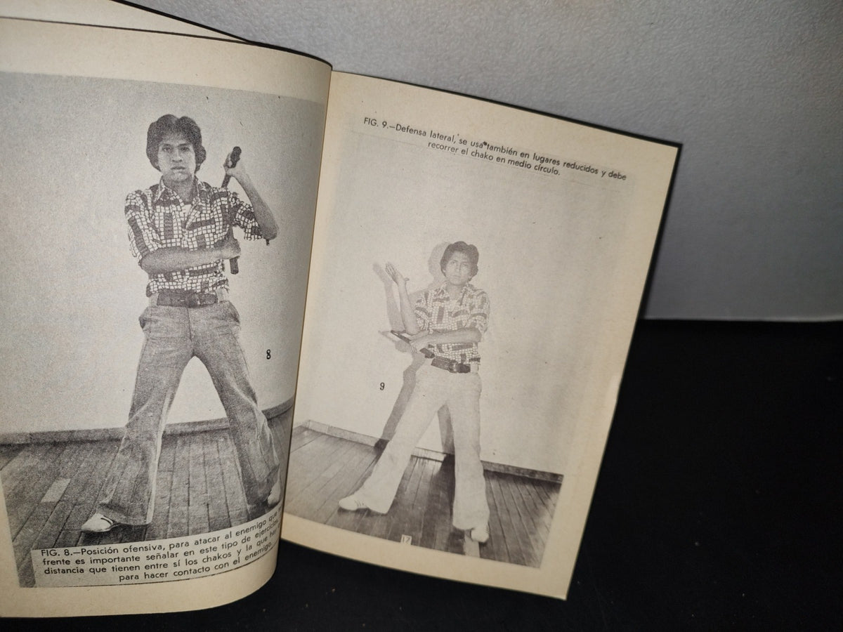 75- Chakos Para La Defensa Y El Ataque - Ber-Lee - Editora Y Distribuidora Mexicana. Primera Edición 1979