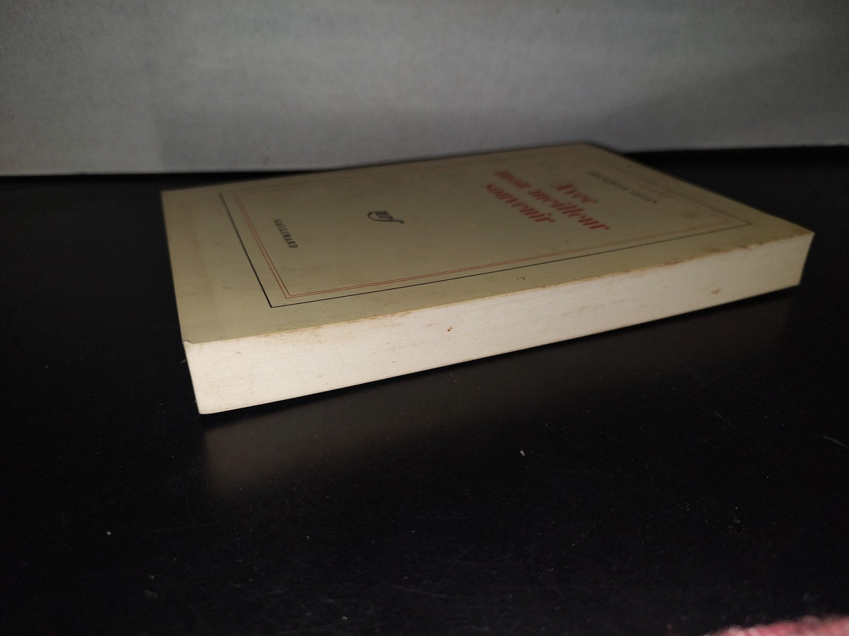 145- Avec Mon Meilleur Souvenir - Francoise Sagan - Éditions Gallimard, 1984