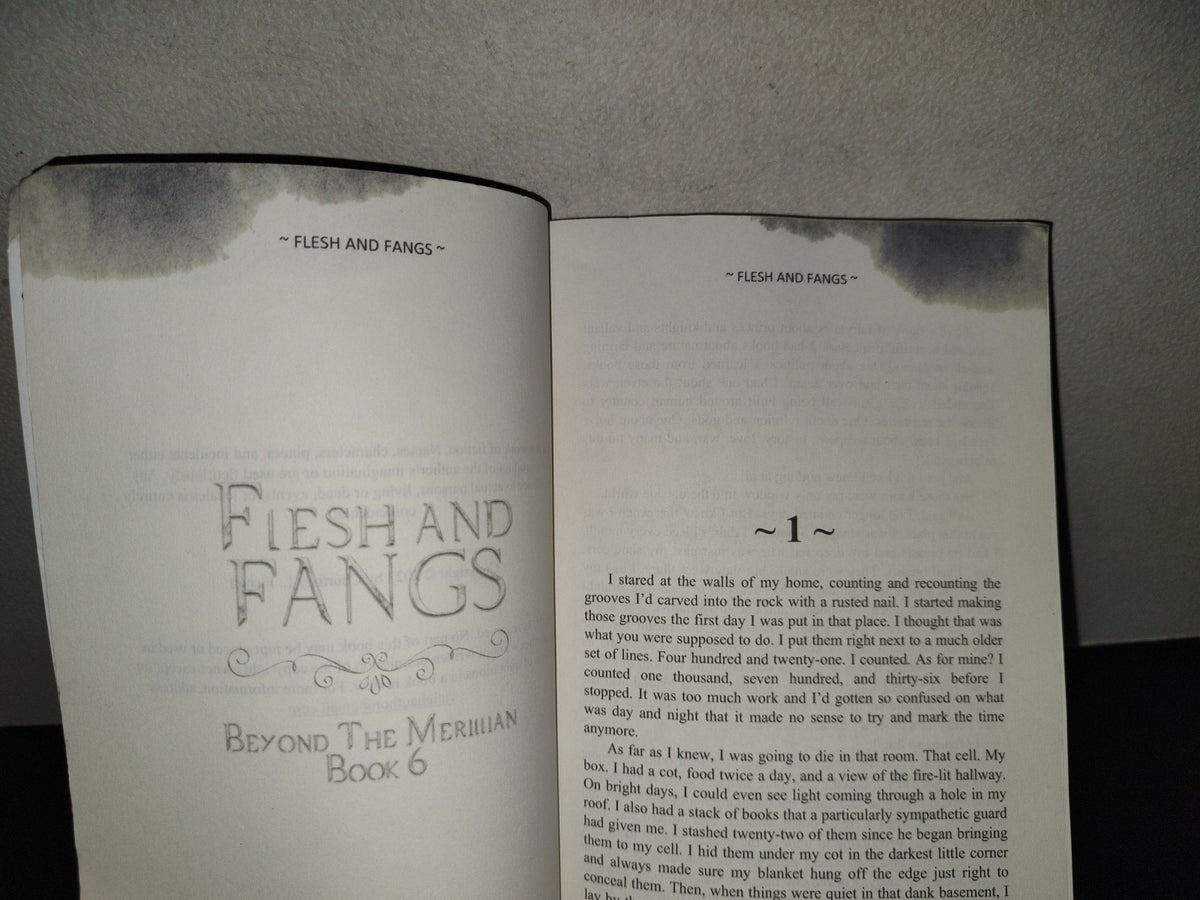 220- Flesh And Fangs. Beyond The Merillian Book 6 - Courtney Leigh