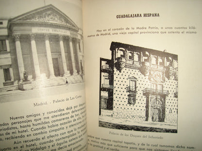 163- Impresiones De Viaje De Un Mexicano. Bajo El Cielo De España Por Tierras De Portugal - Manuel Pérez Vargas - 1a. Ed. 1957, Firmado