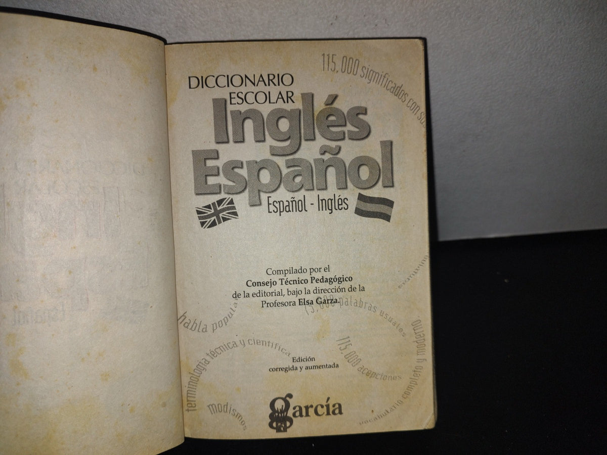 128- Diccionario Escolar Inglés-Español Español-Inglés. Larousse