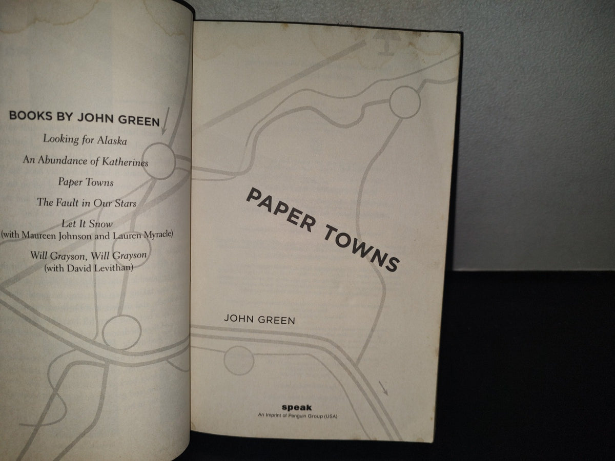 215- Paper Towns - John Green - Penguin Group - 2012