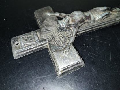 A6- Antiguo Crucifijo De Metal Macizo - 50'S - 60'S