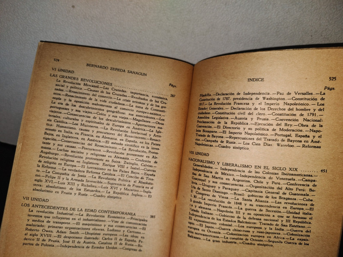 85- Historia Universal Para El Primer Año De Segunda Enseñanza - Bernardo Zepeda Sahagún - 1974