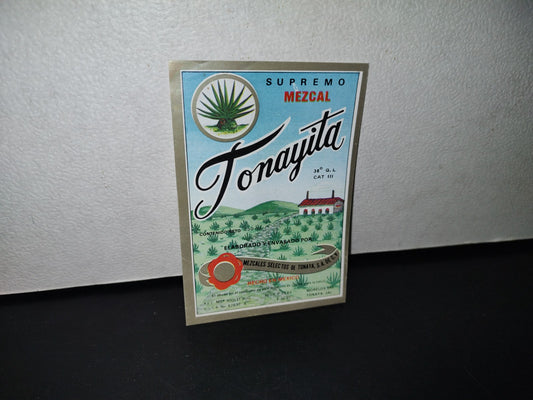 A10C1-2- Etiqueta Virgen De Botella De Licor Mexicano: Supremo Mezcal Tonayita - 70's - 80's