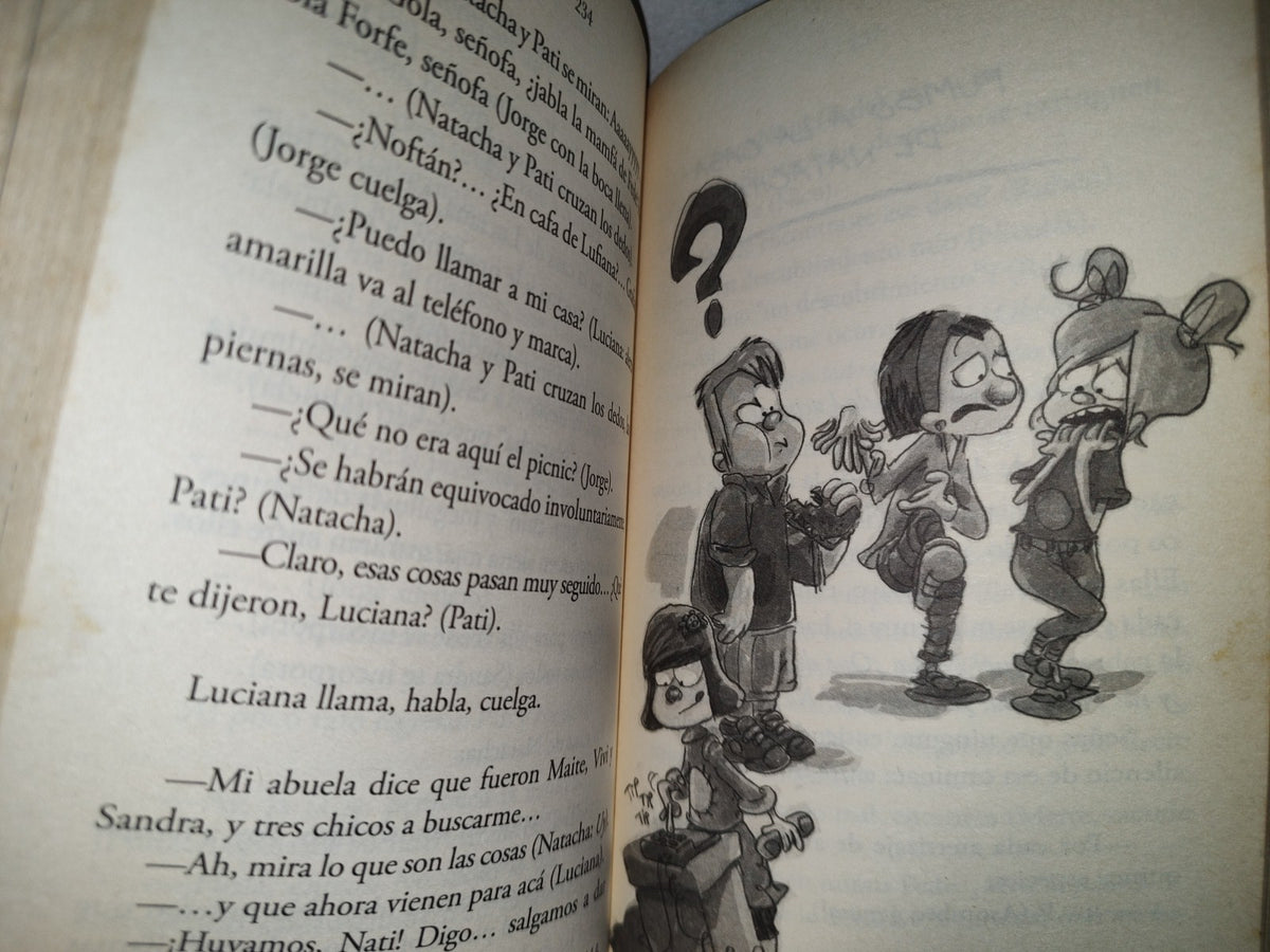 200- Alfaguara Infantil. Nuestro Planeta, Natacha - Luis María Pescetti - 1A. Ed. 2012