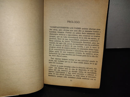 143- Recetario Del Vegetariano Feliz - Mary Jerade - Editorial Posada