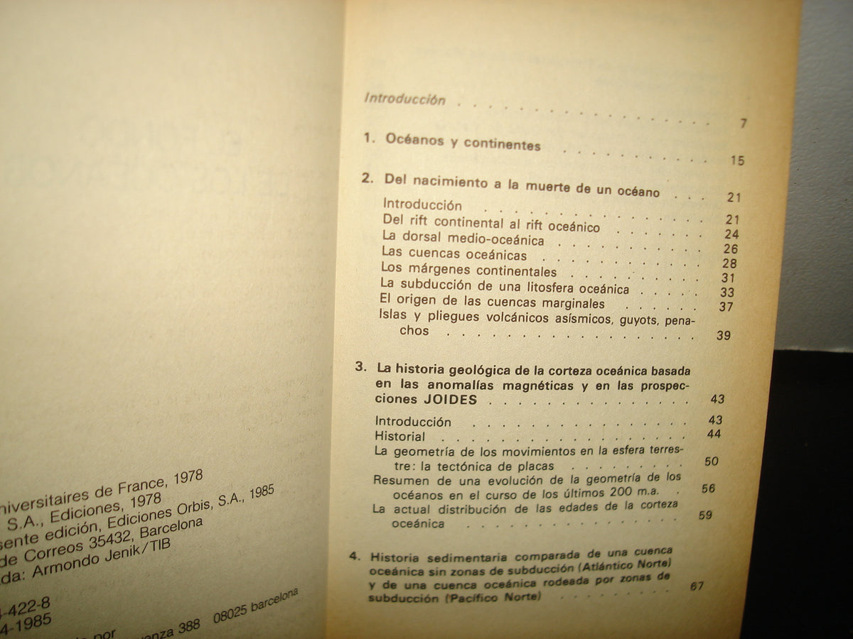 10- Muy Interesante - El Fondo De Os Océanos - Xavier Le Pichon, Guy Pautot