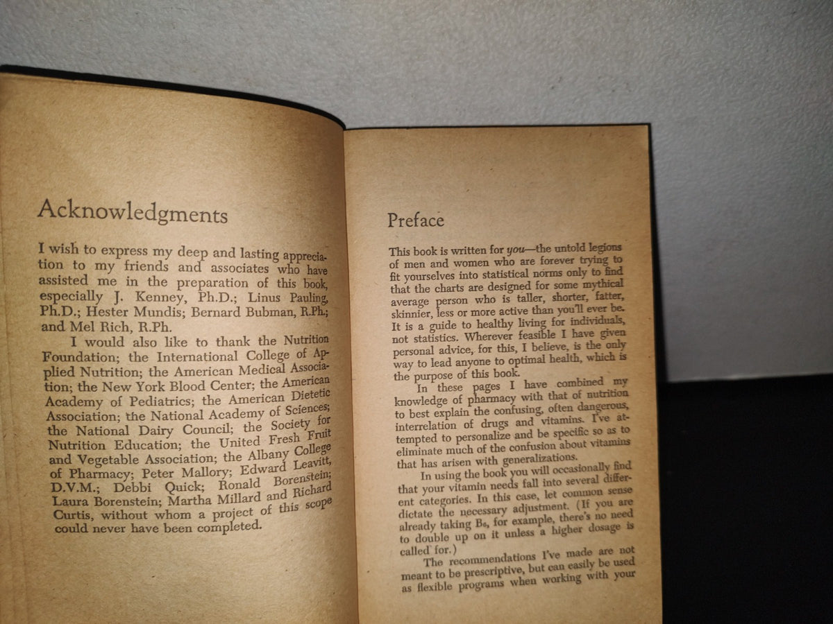 84- Earl Mindlell's Vitamin Bible - First Printing: January 1981