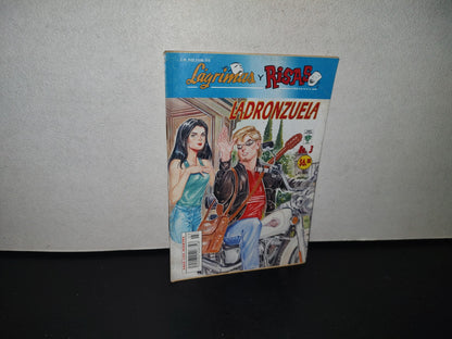 123- Lo Mejor De Lágrimas Y Risas Presenta: Ladronzuela - Año I, No. 3, Abril 2003