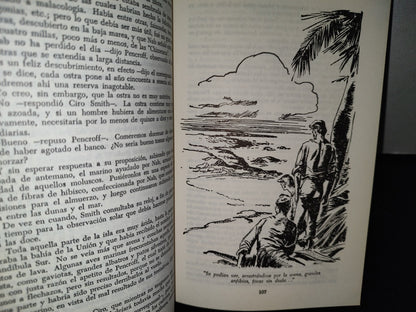 54- Biblioteca Juvenil. Tomo 3. La Isla Misteriosa - Julio Verne - 1968