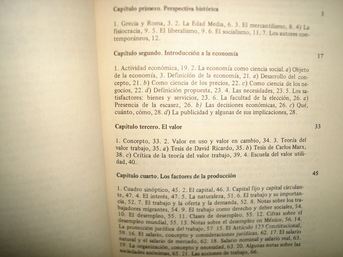 30- Economía. Lecciones Preliminares - Mario Melgar Adalid
