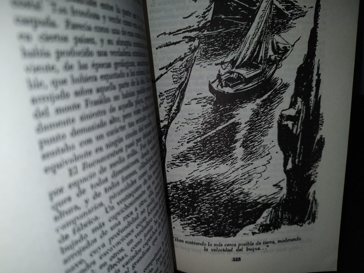 54- Biblioteca Juvenil. Tomo 3. La Isla Misteriosa - Julio Verne - 1968