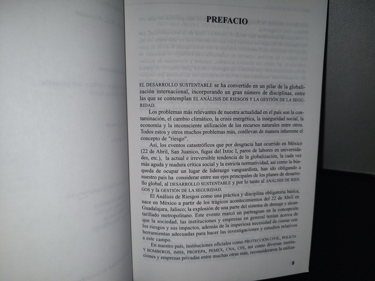 89- Introducción Al Análisis De Riesgos - Jesús G. Martínez Ponce De León - 2002