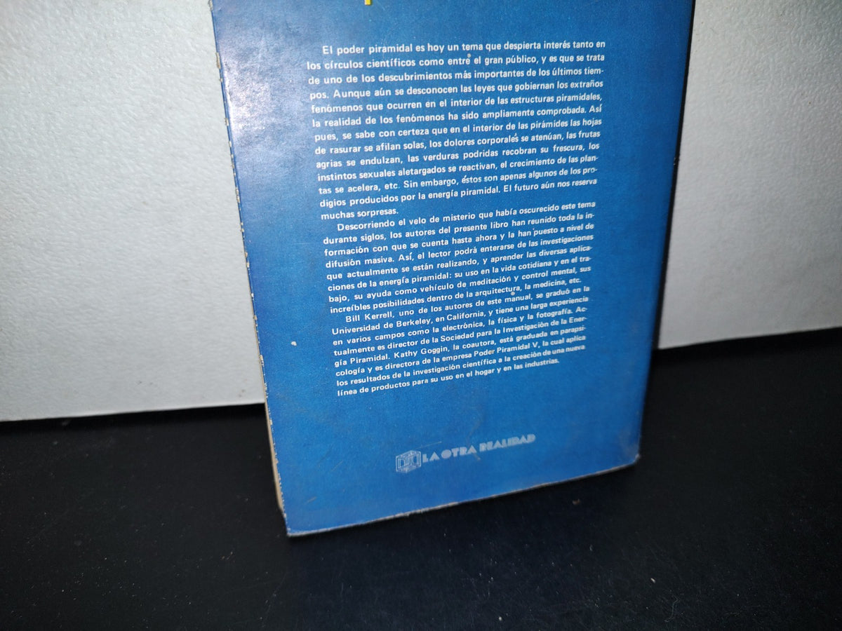 68- Manual De Energía Piramidal. Usos Y Aplicaciones - Bill Kerrell Y Kathy Goggin