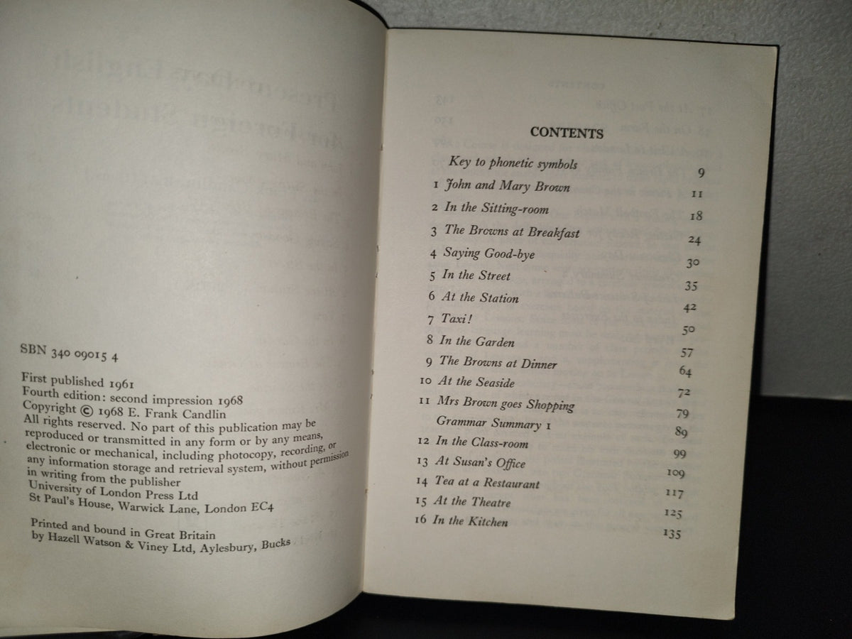 158- Present Day English For Foreign Students - E. Frank Candlin. University Of London Press, 1968