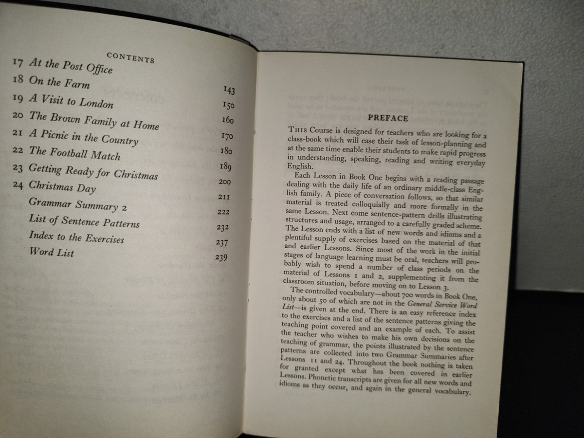 158- Present Day English For Foreign Students - E. Frank Candlin. University Of London Press, 1968