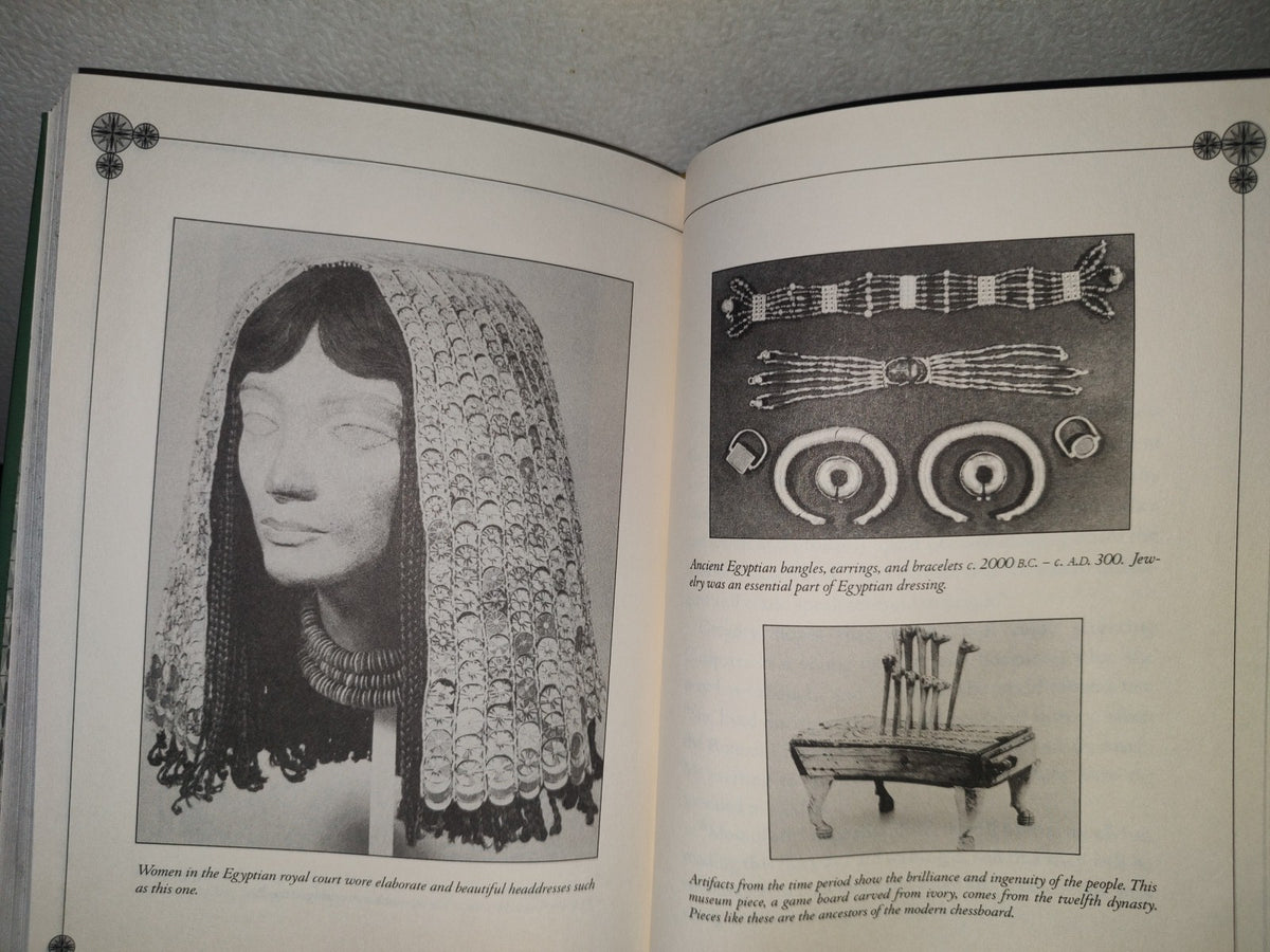 166- The Royal Diaries. Cleopatra Vii. Daughter Of The Nile By Kristiana Gregory - 1999