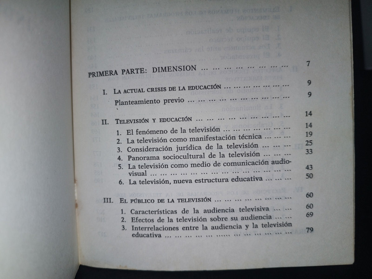 214- Dimensión Y Sistema De La Televisión Educativa - Joaquín De Aguilera Gamoneda