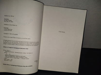 214- Disturbing Pleasures - Henry A. Giroux - 1994 By Routledge
