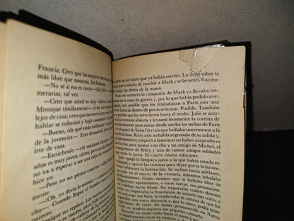 199- Fuego En La Sangre - Mary Kay Simmons - Círculo De Lectores, 1981