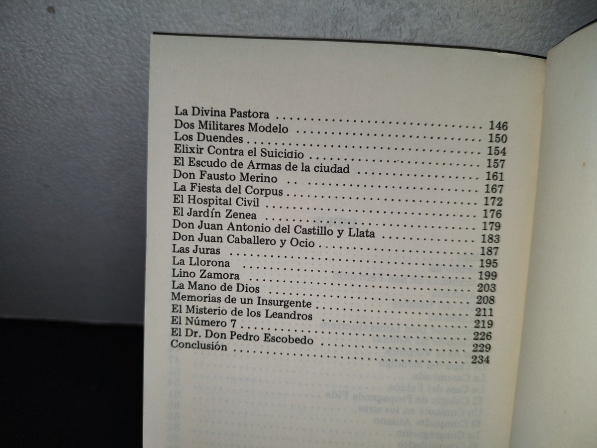 202- Leyendas Y Tradiciones Queretanas. Primera Serie. Biblioteca Frías. P y V Editores. 1A. E. 1989