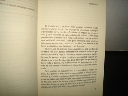 7- Biblioteca De Psicología 124. El Autismo - Jesús Garanto Alós - Herder