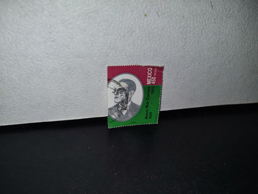A10C1-2- Timbre Postal Adolfo Ruiz Cortines. México 450 Pesos - 1989