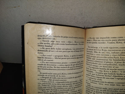 199- Fuego En La Sangre - Mary Kay Simmons - Círculo De Lectores, 1981