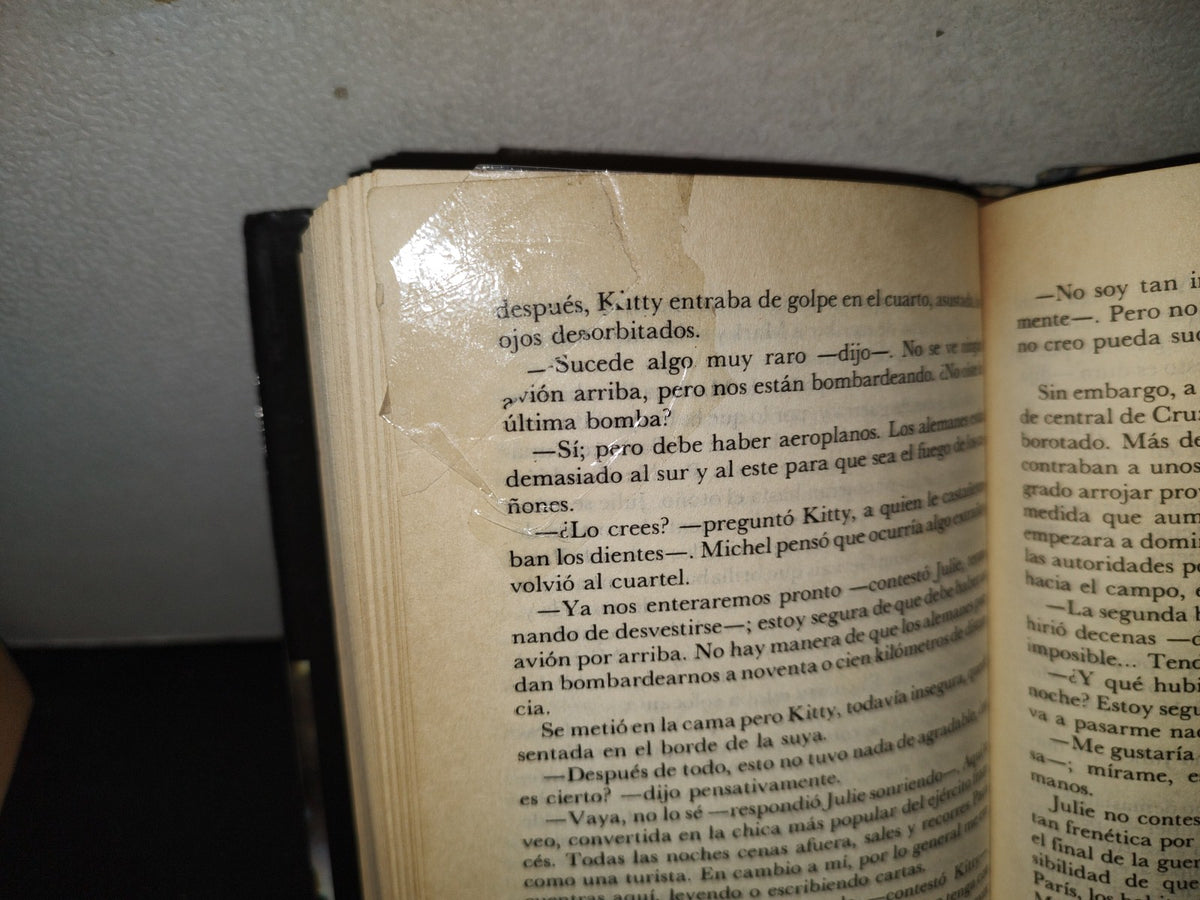 199- Fuego En La Sangre - Mary Kay Simmons - Círculo De Lectores, 1981
