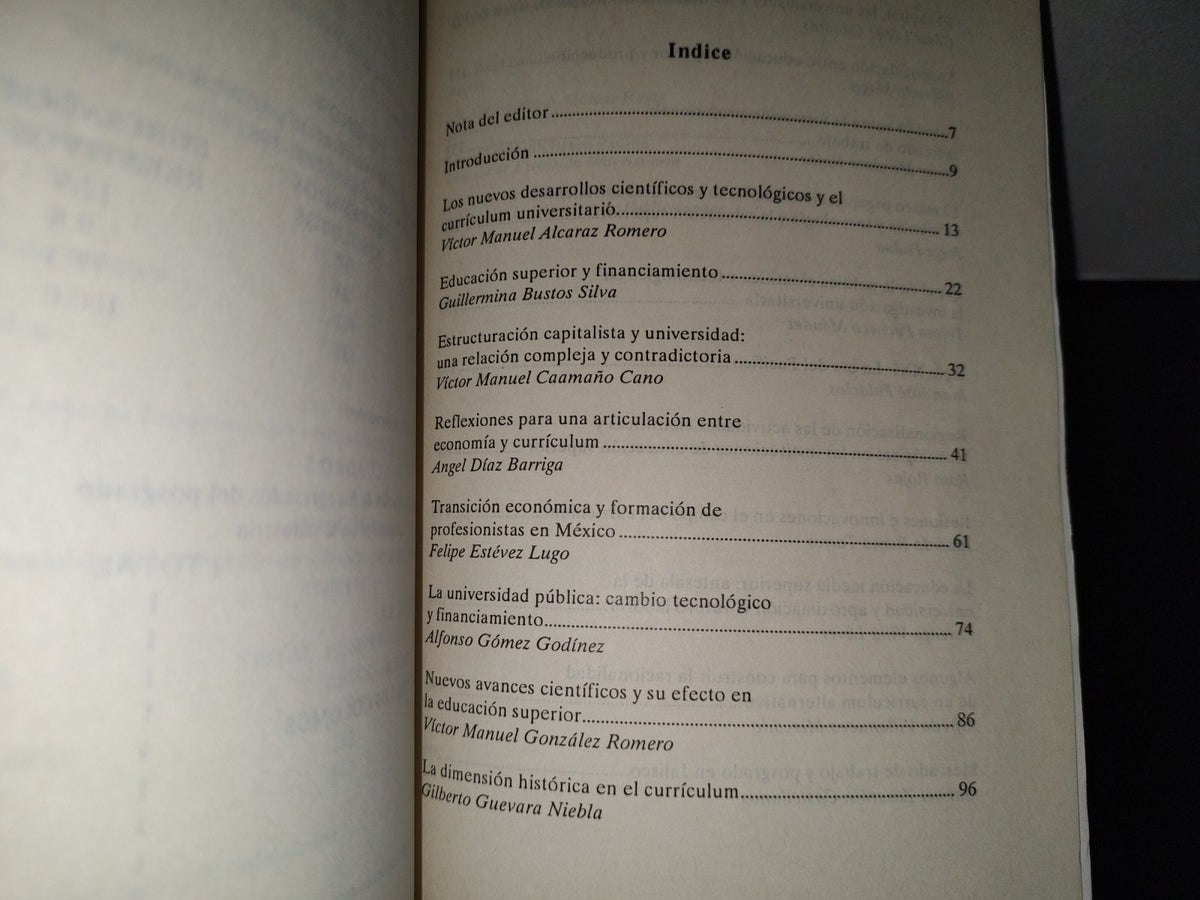 200- La Formación De Profesionistas Ante Los Retos Del Siglo XXI - Manuel Zataráin Castellanos, Compilador. Editorial Universidad De Guadalajara - 1A. Ed. 1991
