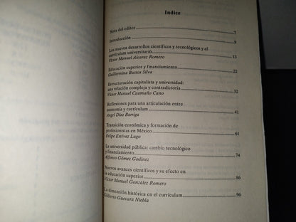 200- La Formación De Profesionistas Ante Los Retos Del Siglo XXI - Manuel Zataráin Castellanos, Compilador. Editorial Universidad De Guadalajara - 1A. Ed. 1991