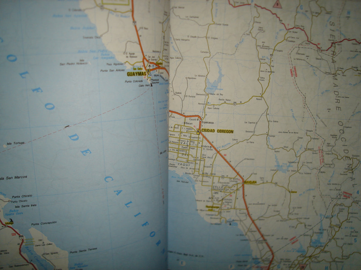 1- Guía Roji. Por Las Carreteras De México Y Estados Unidos De América - 2001