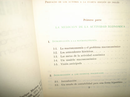 32- Macroeconomía - Thomas F. Dernburg