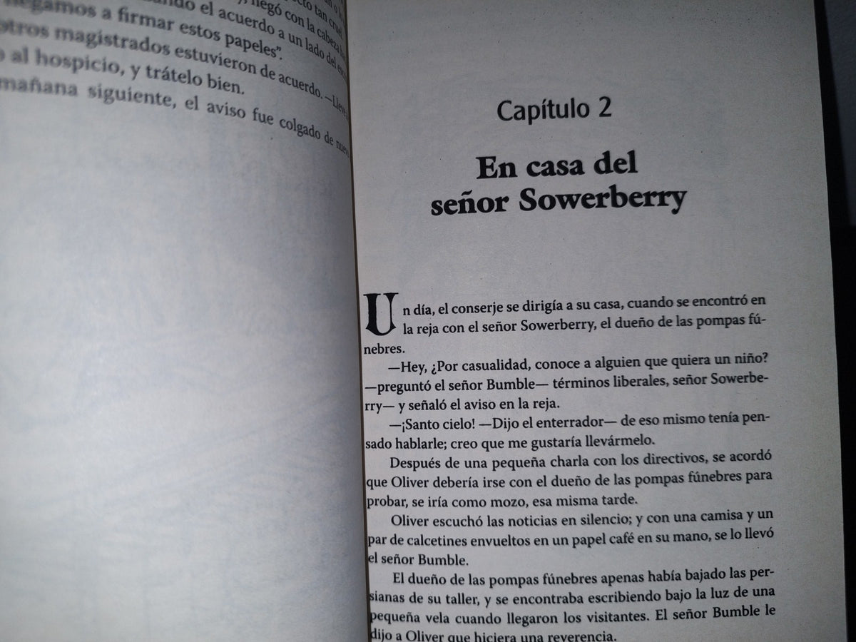 84- Oliver Twist - Charles Dickens - Eiciones Maan S.A. De C.V. - 1A. Edición, Noviembre 2011