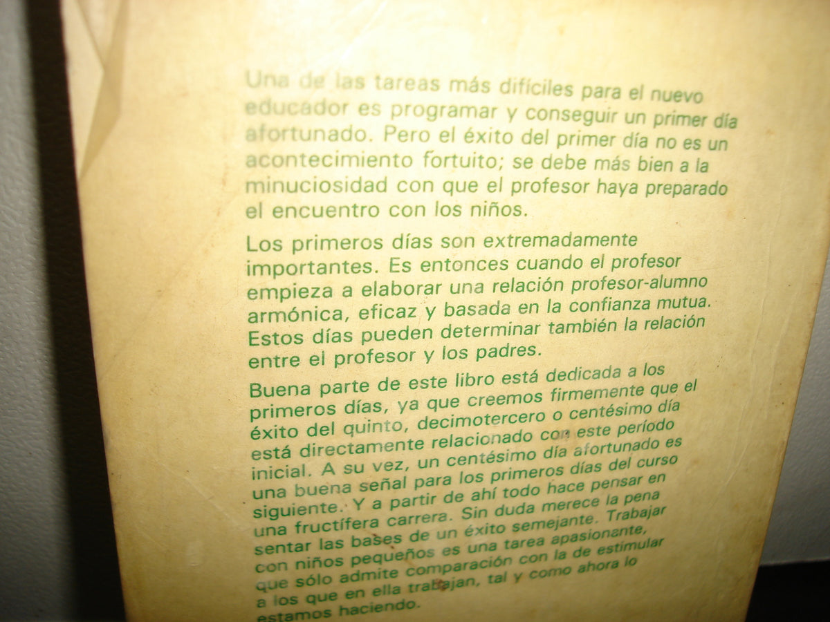23- El Jardín De Infancia Minuto A Minuto - Timy Baranoff - Ediciones Ceac- Primera Edición: 1983