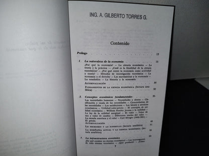 48- Ciencia Y Teoría Económica - Luis Pazos